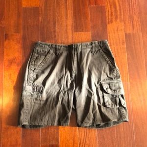 Women’s size 8 Brown shorts with pockets